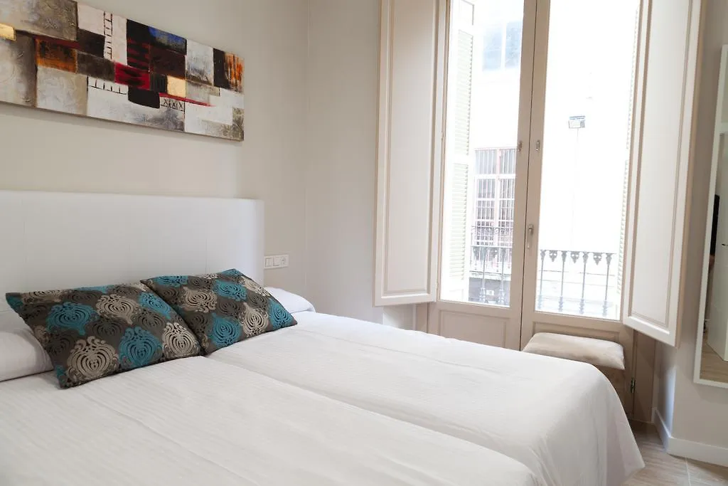 Apartamentos Pinar Malaga Centro ספרד