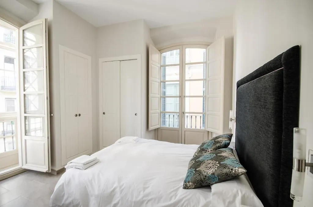 Apartamentos Pinar Malaga Centro 0*,  Spain