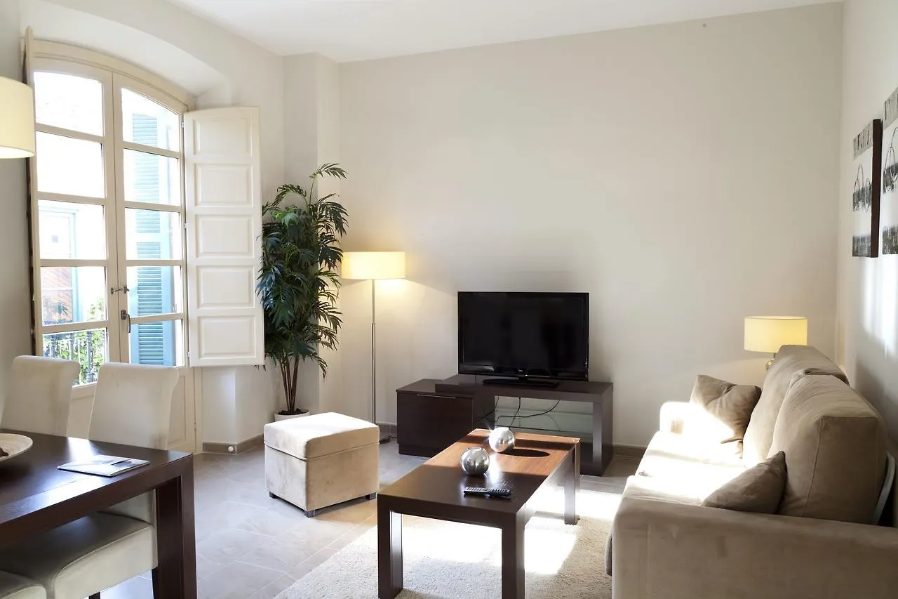 Apartamentos Pinar Malaga Centro 0*,  Spain