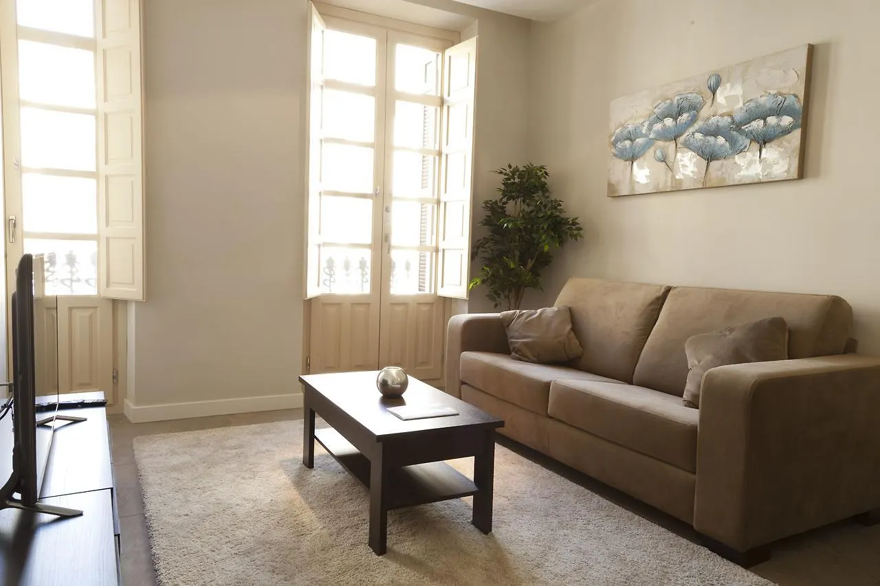 Apartamentos Pinar Malaga Centro Apartment