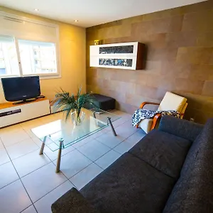 Agi Drugstore Appartement Roses