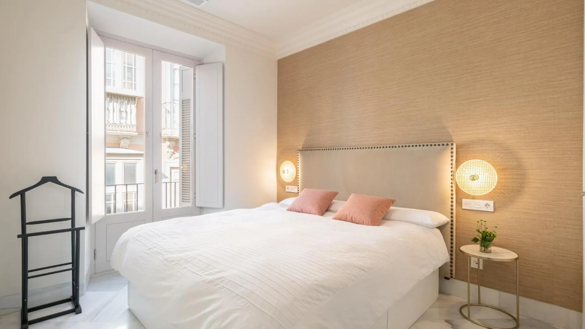 Apartamentos Pinar Malaga Centro Апартаменты