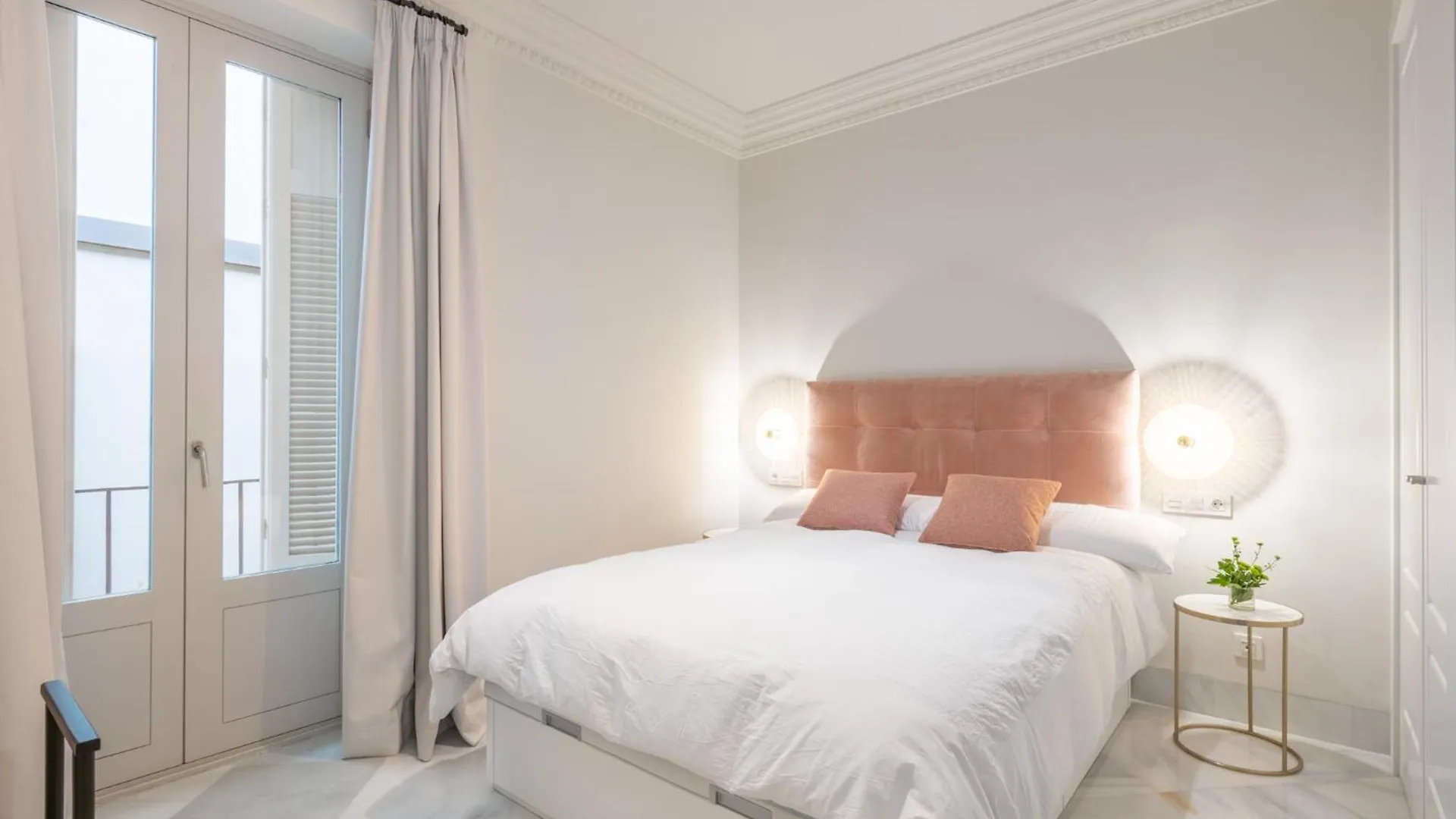 Apartamentos Pinar Malaga Centro