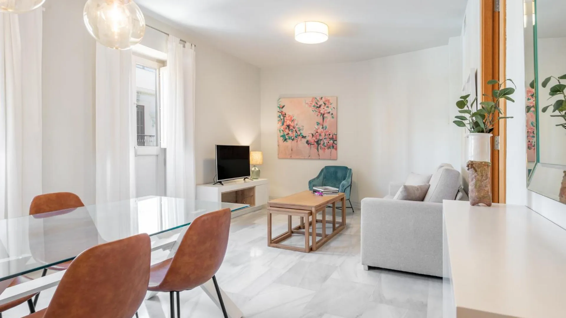 Apartamentos Pinar Malaga Centro