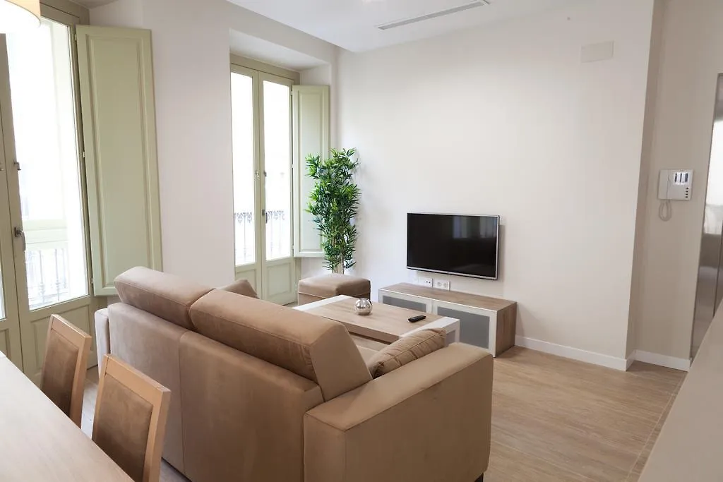 Apartamentos Pinar Malaga Centro Apartment