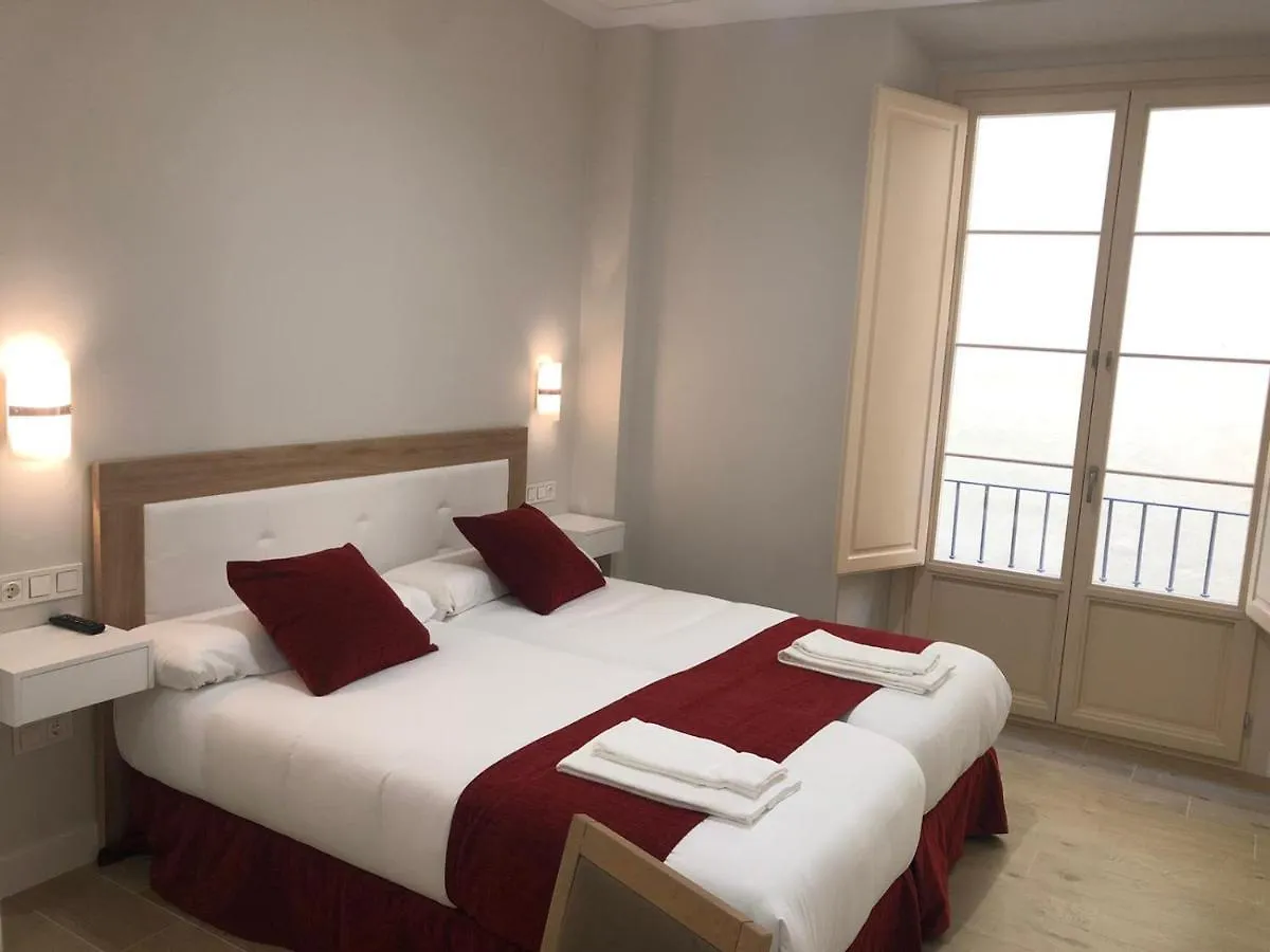 Apartamentos Pinar Malaga Centro 0*,  Spanien